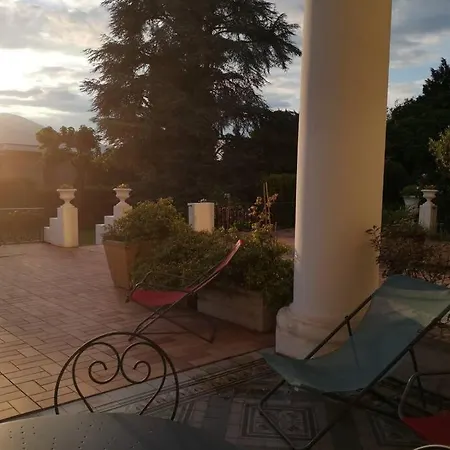 Le Royal Apartment *
